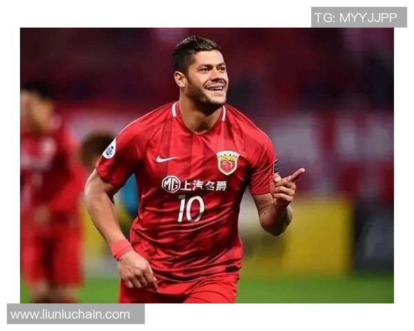 整容后的足球球星颜值变化引发球迷热议与赛场表现关联